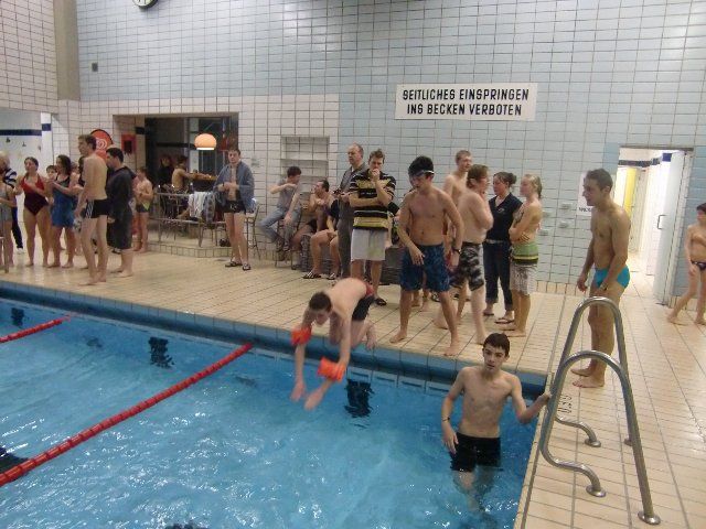 Schwimmwettkampf2010  011